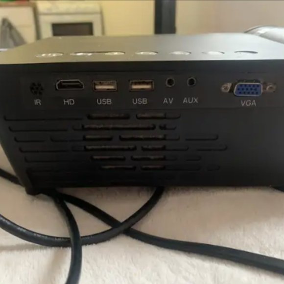 Movie Projector - Picture 2 of 3